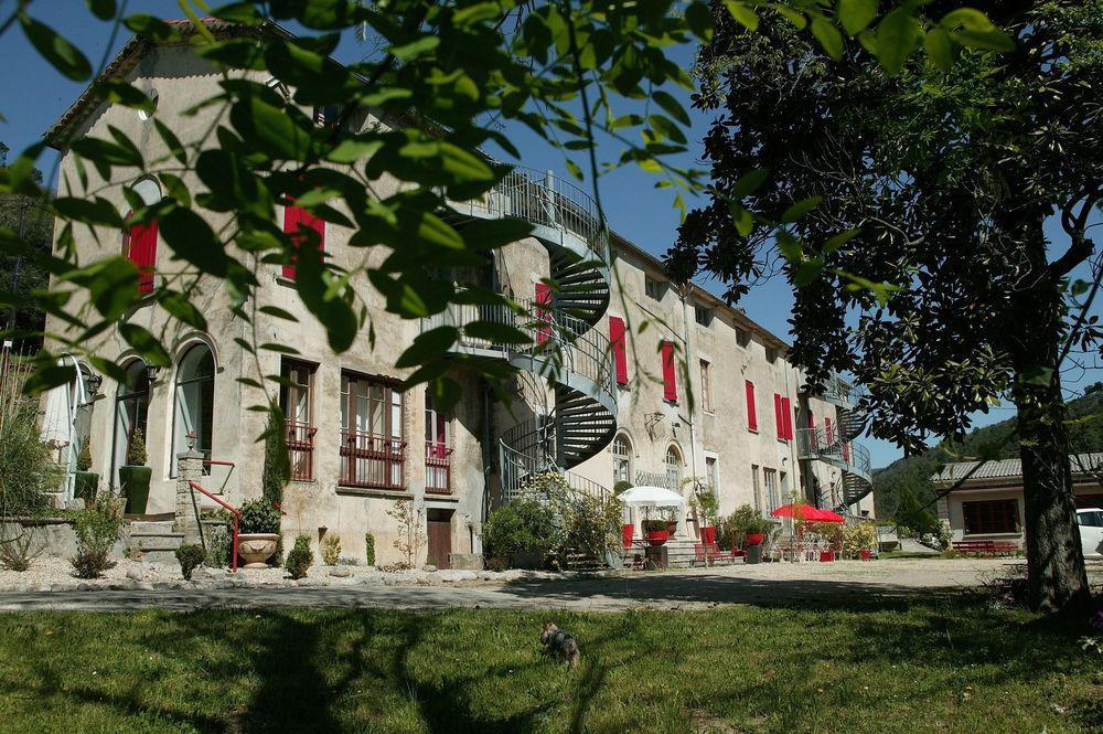 Отель Le Comptoir Du Ranc De Bannes Sumene Экстерьер фото
